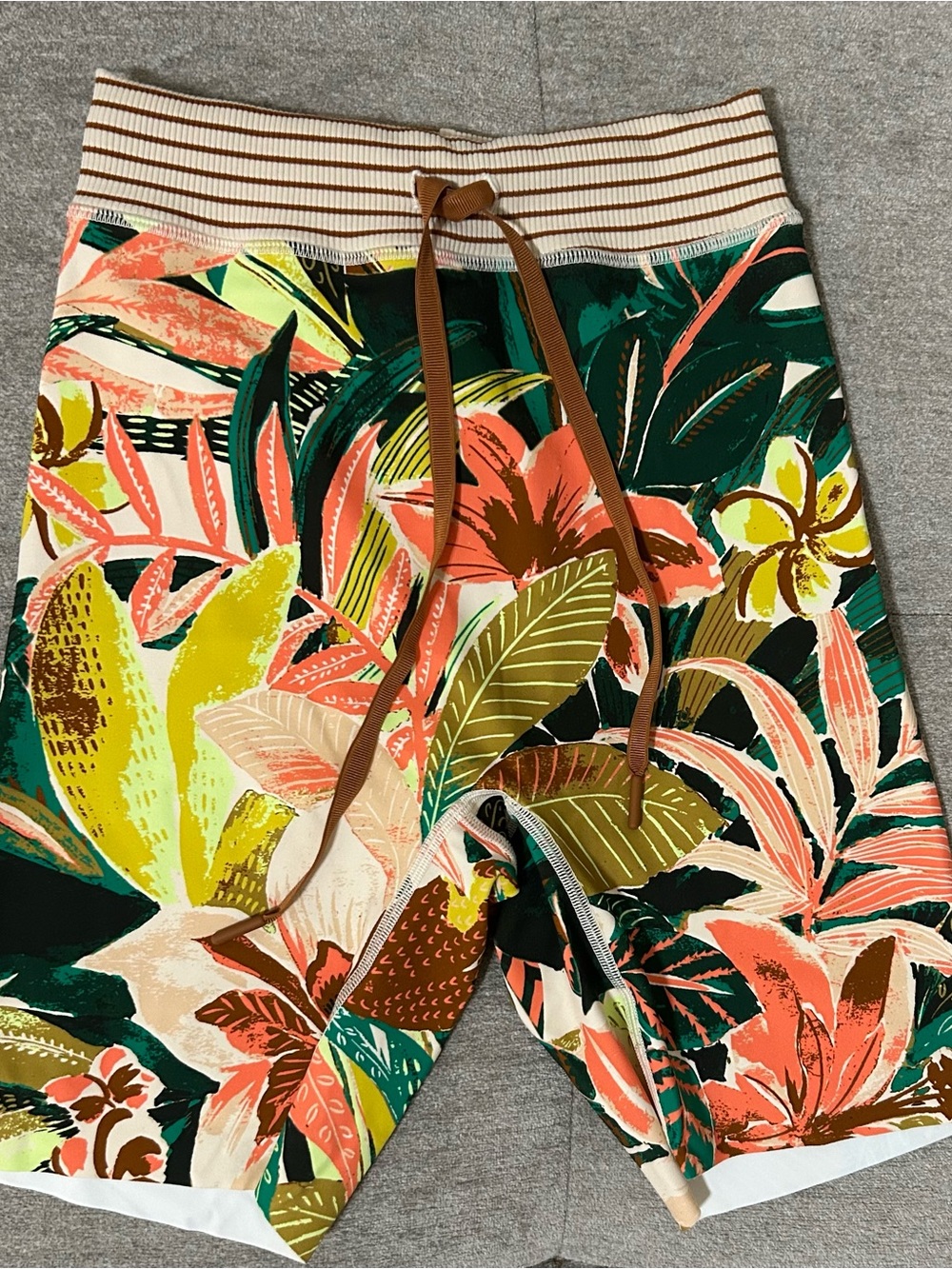 OFFLINE by Aerie Goals Drawcord Tropical Floral Women’s Bike Shorts